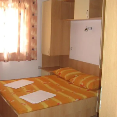 13681b Апартаменты