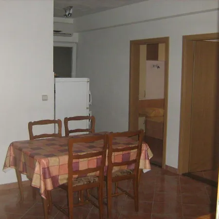 13681b * Градац